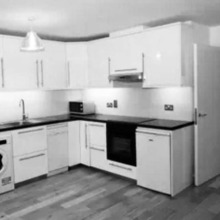 Shared Flat Apartment Дъблин Екстериор снимка